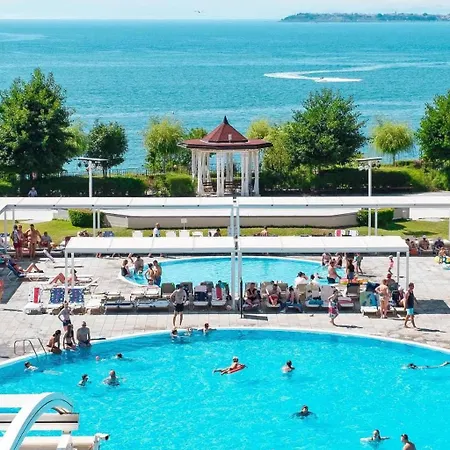 Premier Апартамент Свети Влас