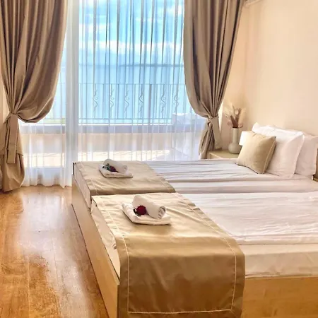 Апартамент Premier *